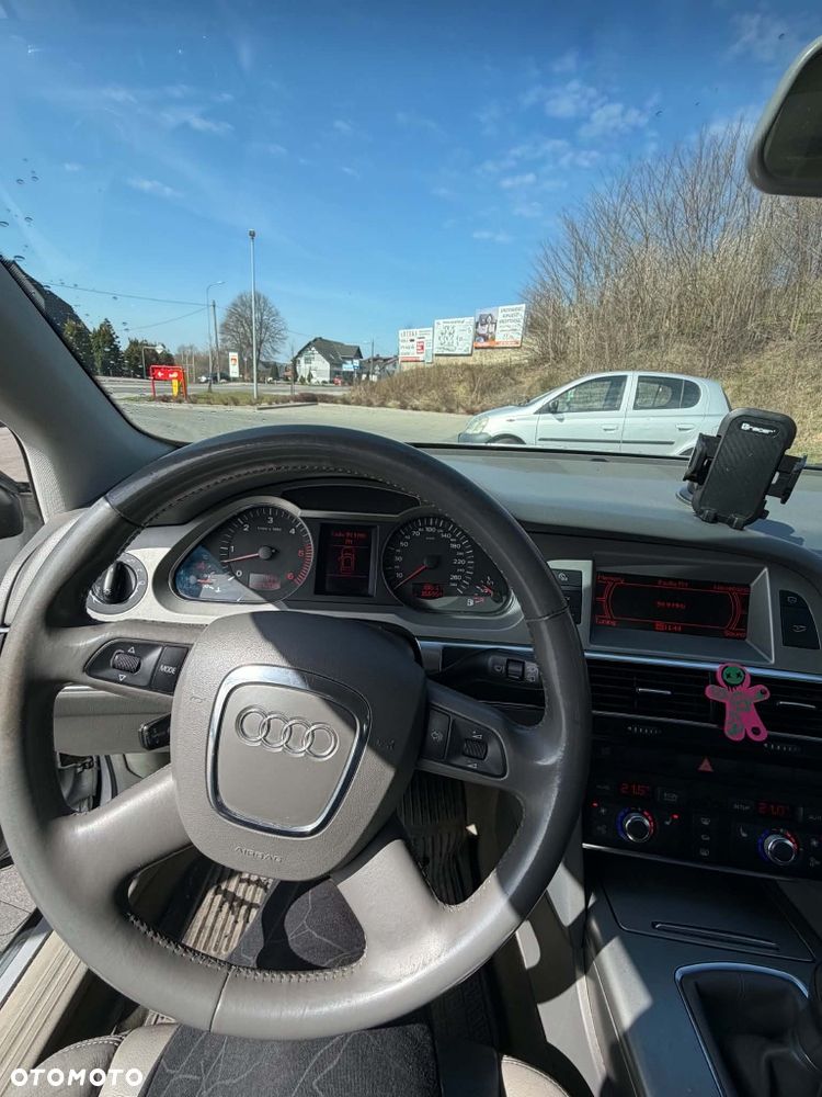 Audi A6 Avant - 4
