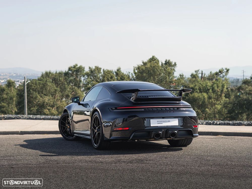 Porsche 911 (992) Carrera 4 GTS - 8