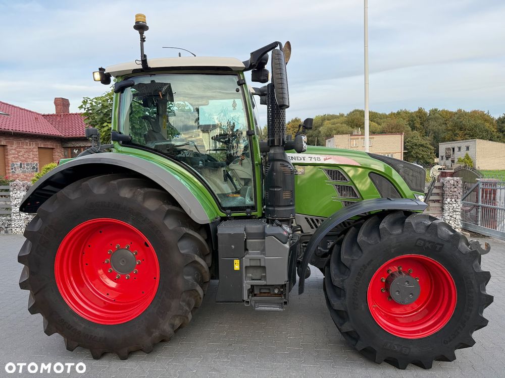 Fendt 718 - 32