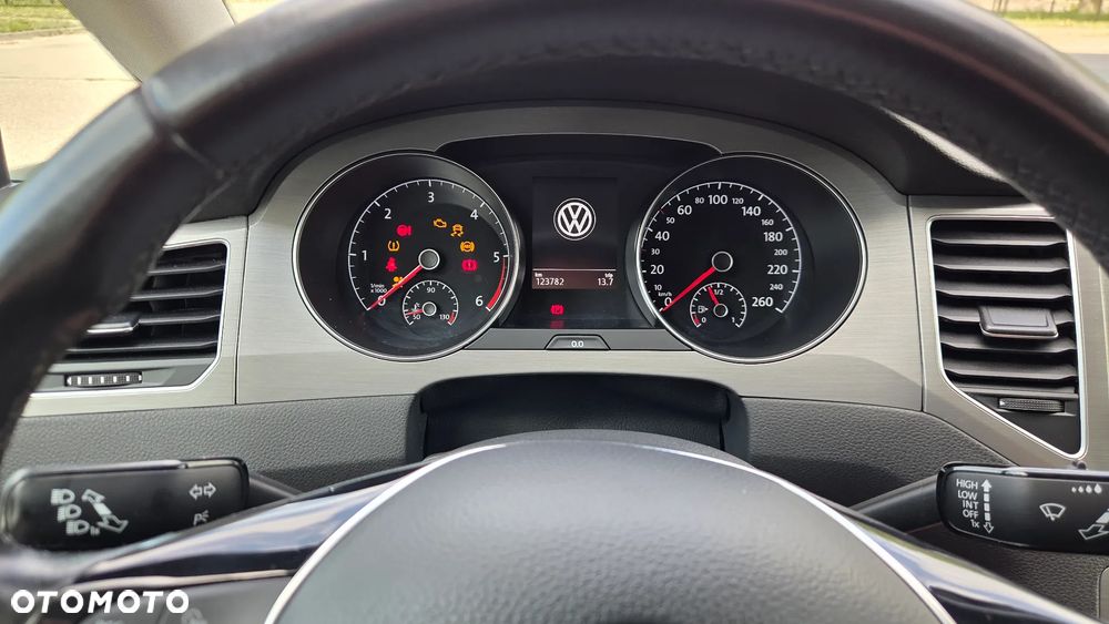 Volkswagen Golf 2.0 TDI (BlueMotion Technology) Comfortline - 30