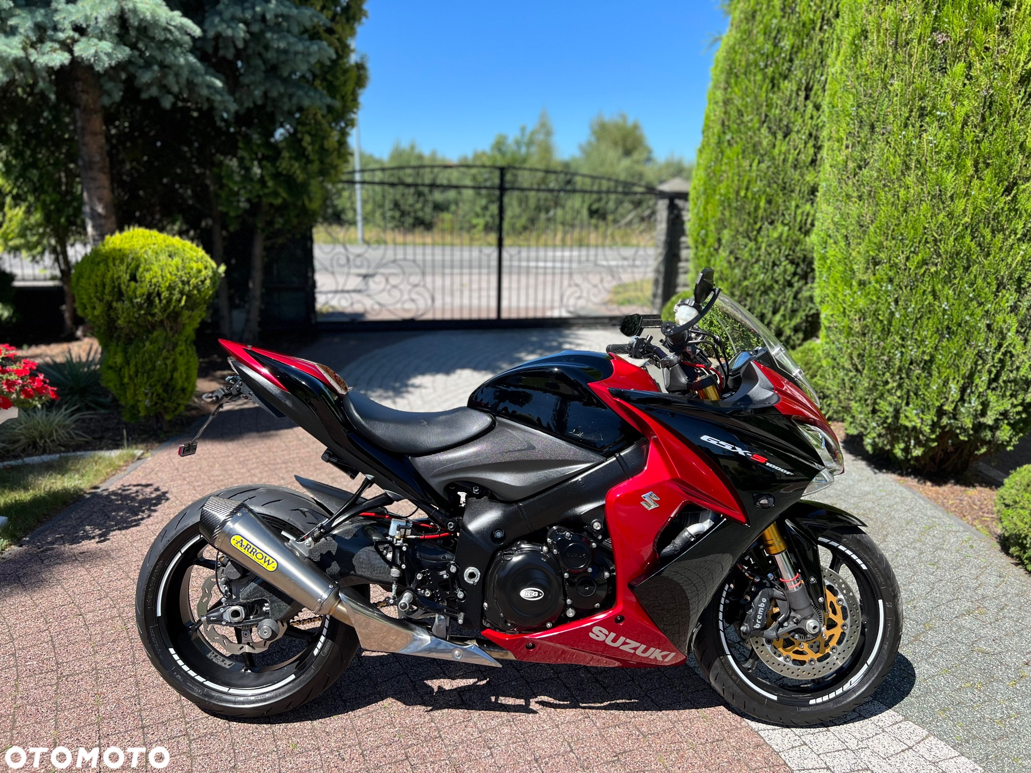 Suzuki GSX - 6