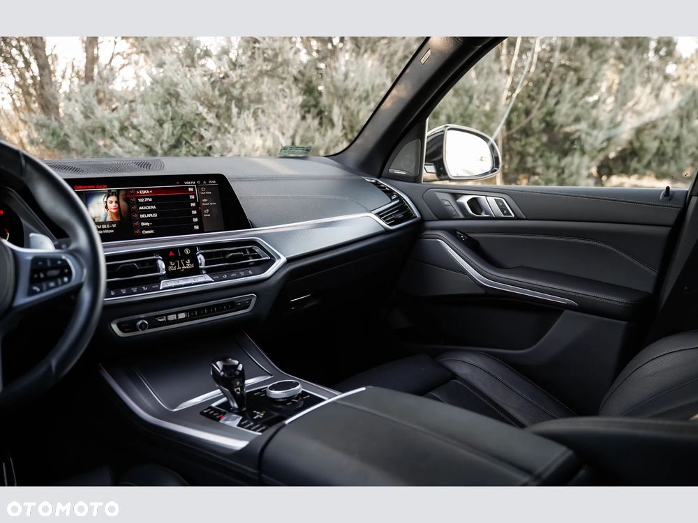 BMW X5 xDrive40i - 31