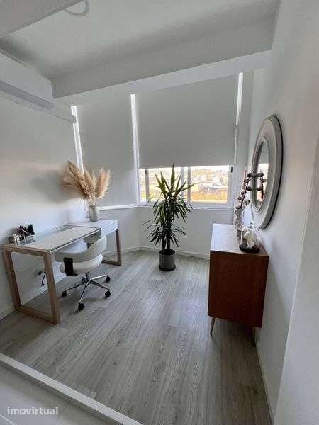 Apartamento T1 mobilado e equipado, pronto a habitar, junto ao metro - Grande imagem: 4/8