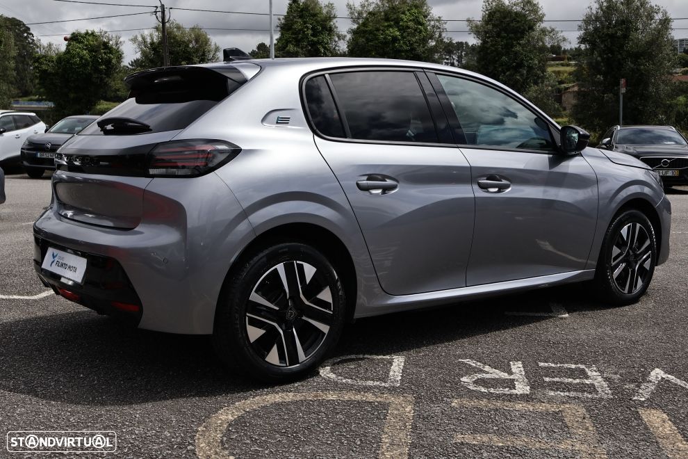 Peugeot e-208 51 kWh Allure - 3