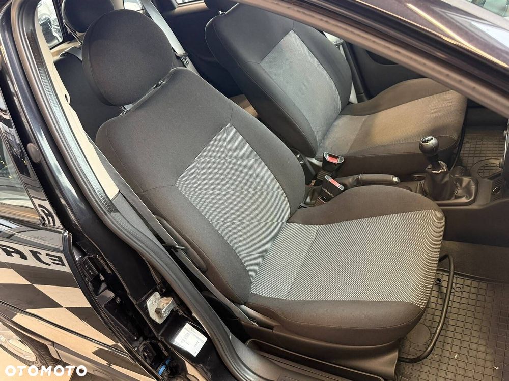 Opel Corsa - 15