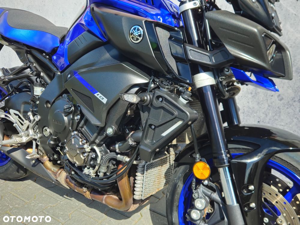 Yamaha MT - 19