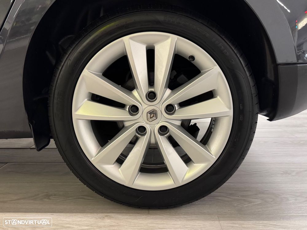 Renault Mégane 1.5 dCi Dynamique S - 10