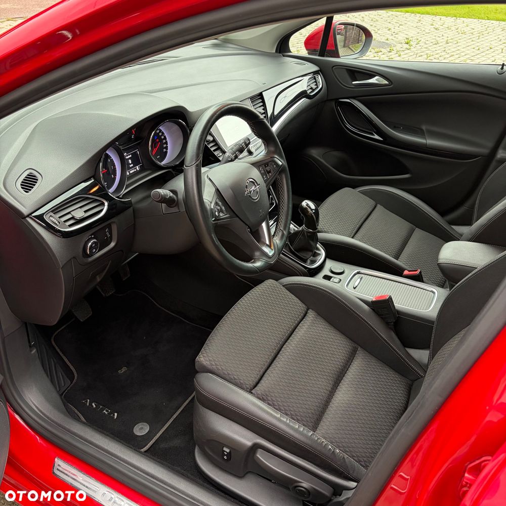 Opel Astra 1.4 Turbo Innovation - 14