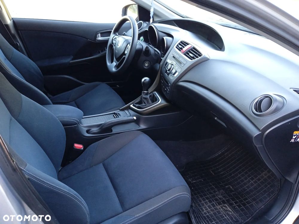 Honda Civic 1.6 i-DTEC Style Edition - 9