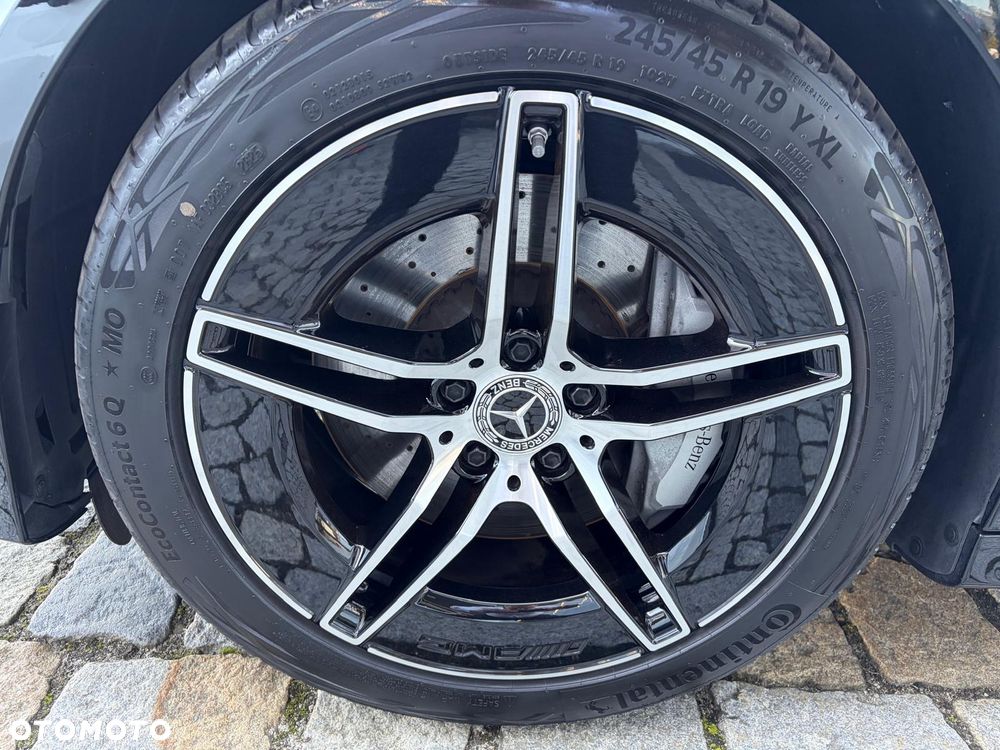 Mercedes-Benz Klasa E 300 de PHEV 4-Matic AMG 9G-Tronic - 11