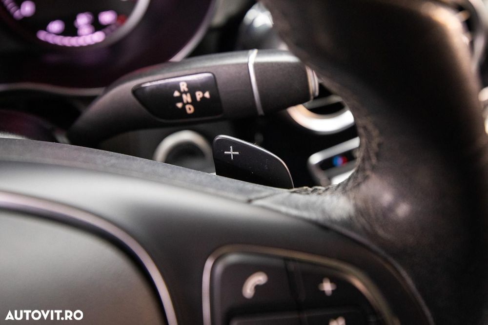 Mercedes-Benz GLC - 22