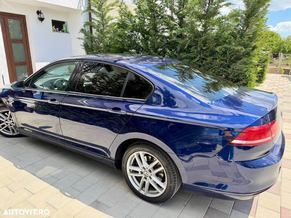 Volkswagen Passat 2.0 TDI SCR DSG Comfortline - 22