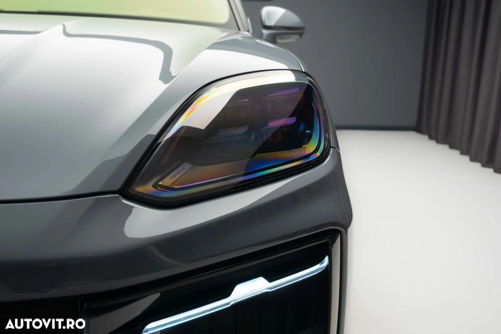Porsche Cayenne Coupe - 5