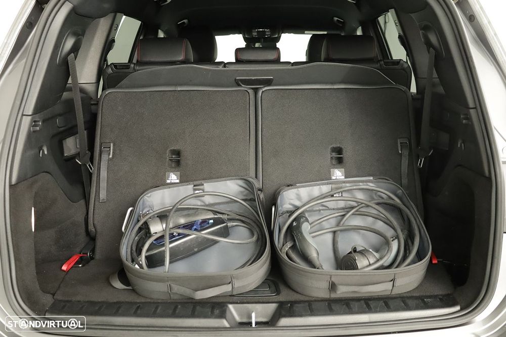 Mercedes-Benz EQB 300 4Matic AMG Line - 31