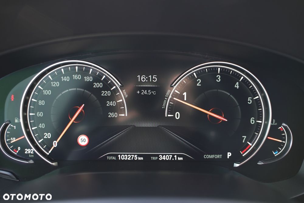 BMW 6GT 630i M Sport - 13