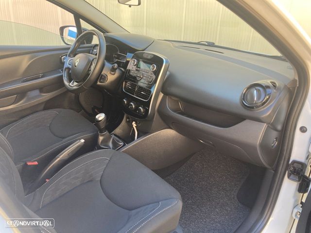 Renault Clio Energy dCi 90 Start & Stop LIMITED 2018 - 28