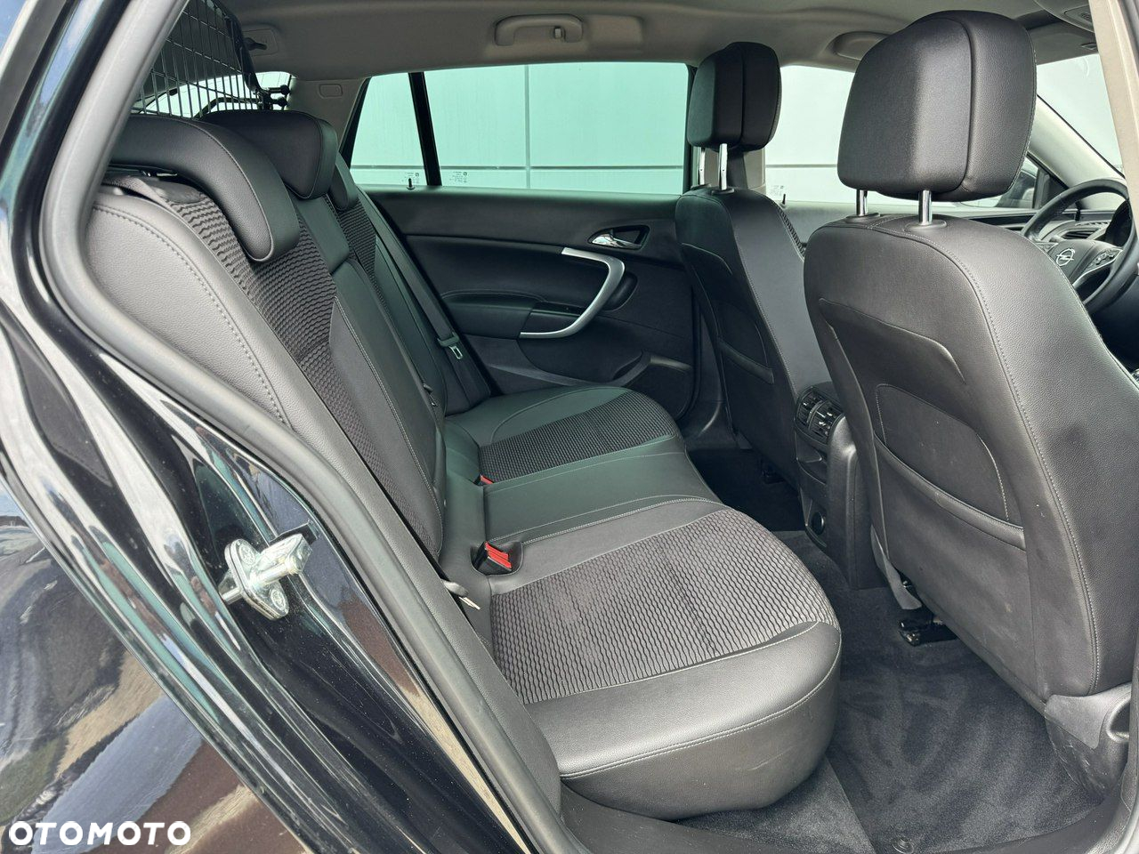 Opel Insignia - 21