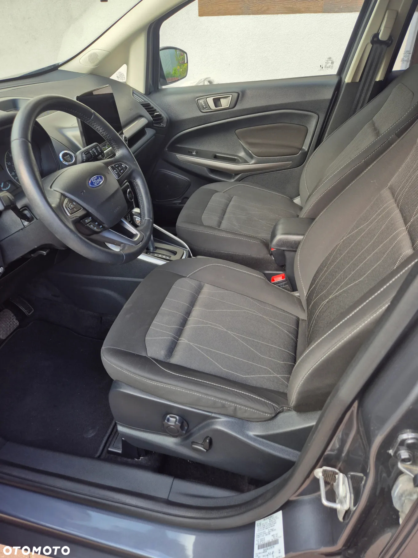 Ford EcoSport - 12