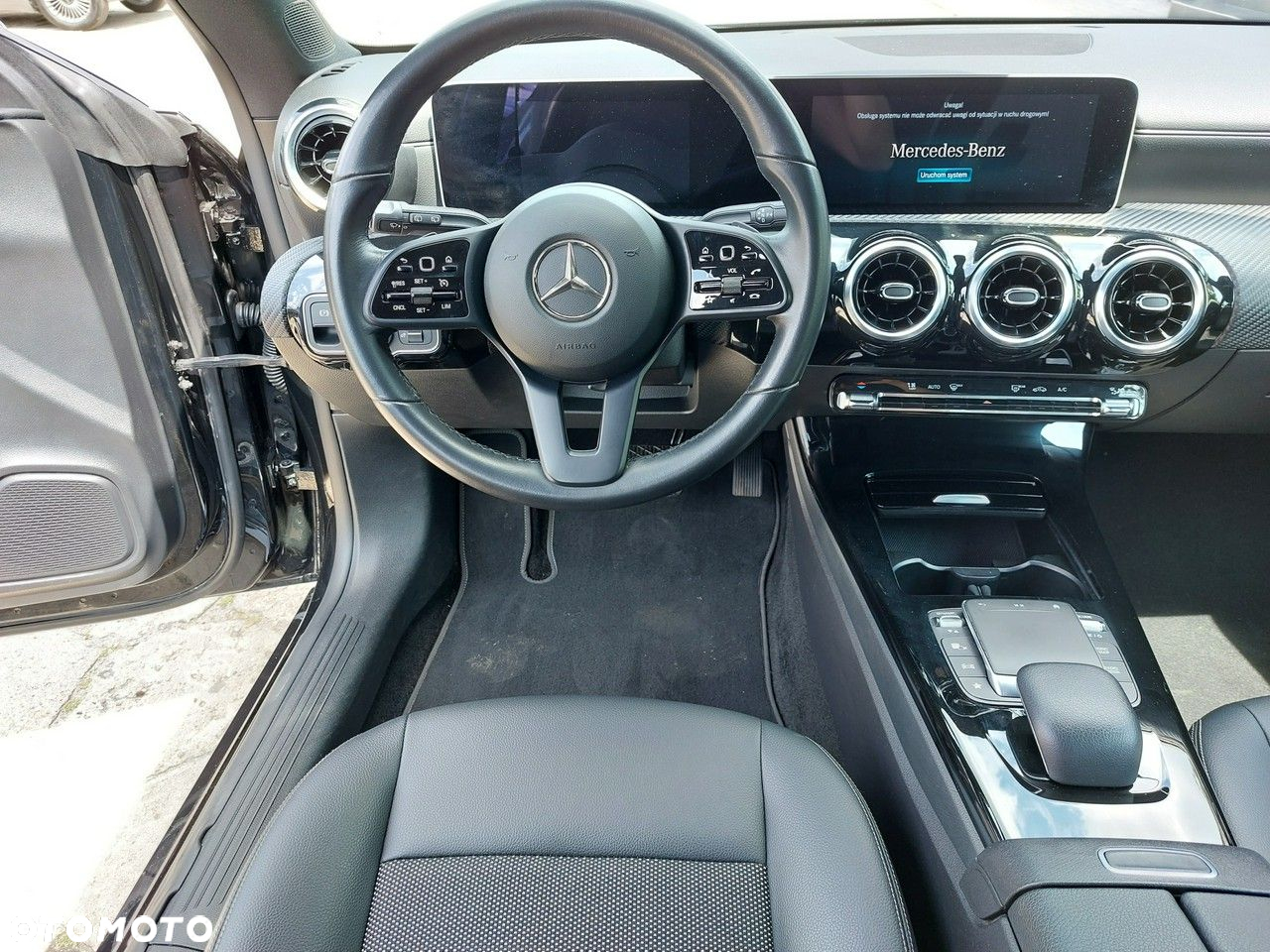 Mercedes-Benz CLA - 22