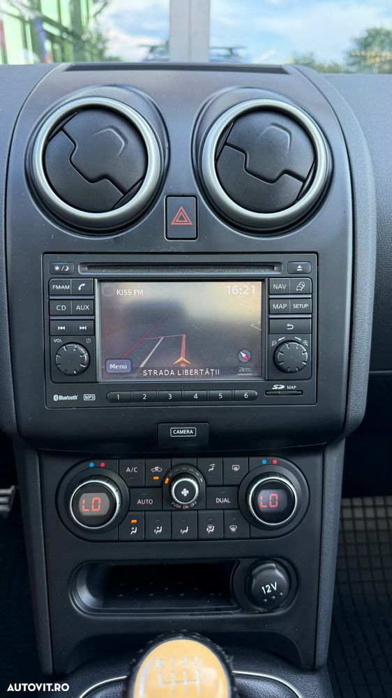 Nissan Qashqai 1.5 dCi DPF 360 - 32