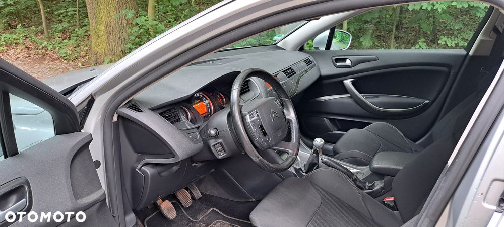 Citroën C5 1.8 16V Confort - 10
