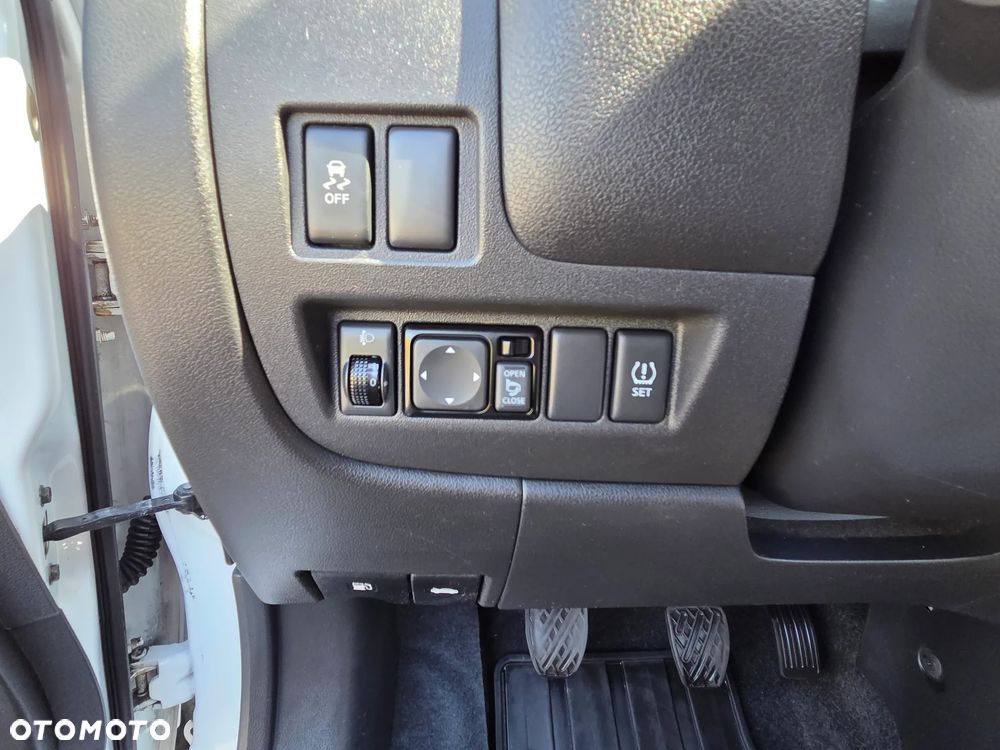 Nissan Micra 1.2 Bild der Frau - 11