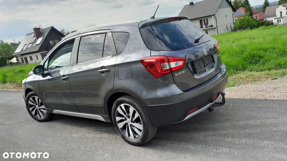 Suzuki SX4 S-Cross - 12