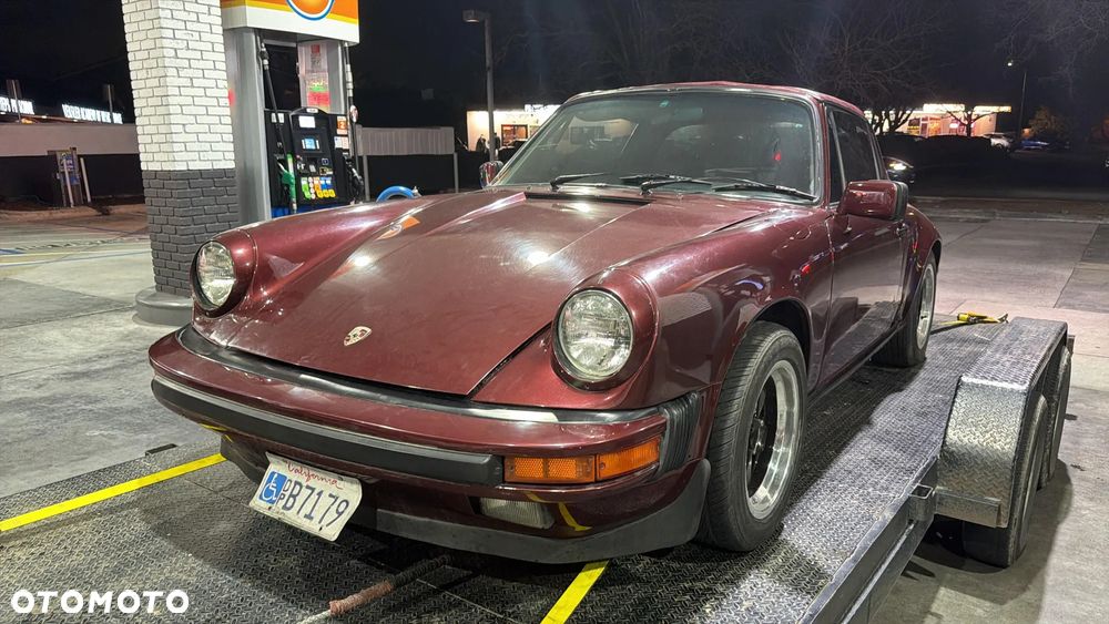 Porsche 911 - 4