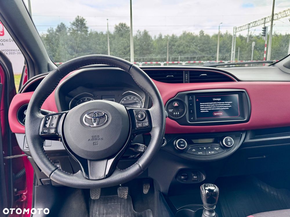 Toyota Yaris 1.5 Selection - 17