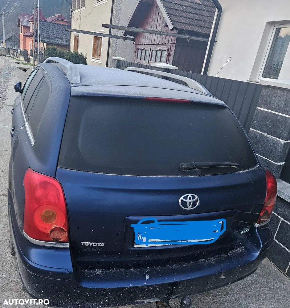 Toyota Avensis 2.0 D-4D - 2