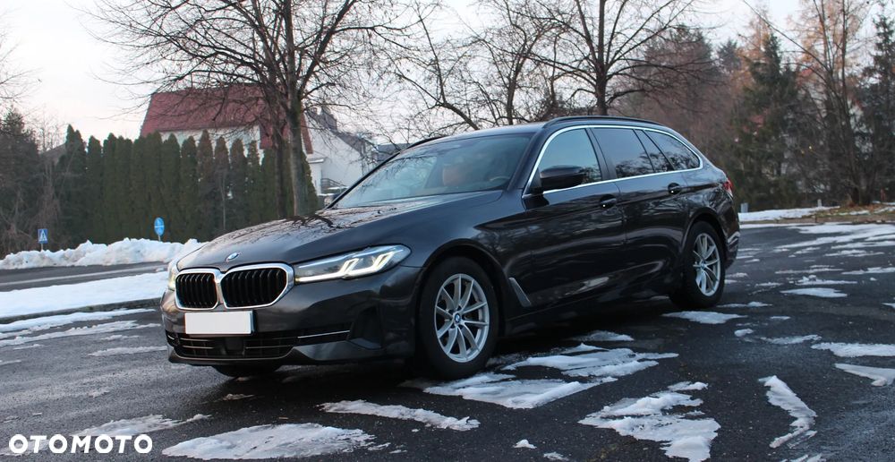 BMW Seria 5 520d Luxury Line sport - 4
