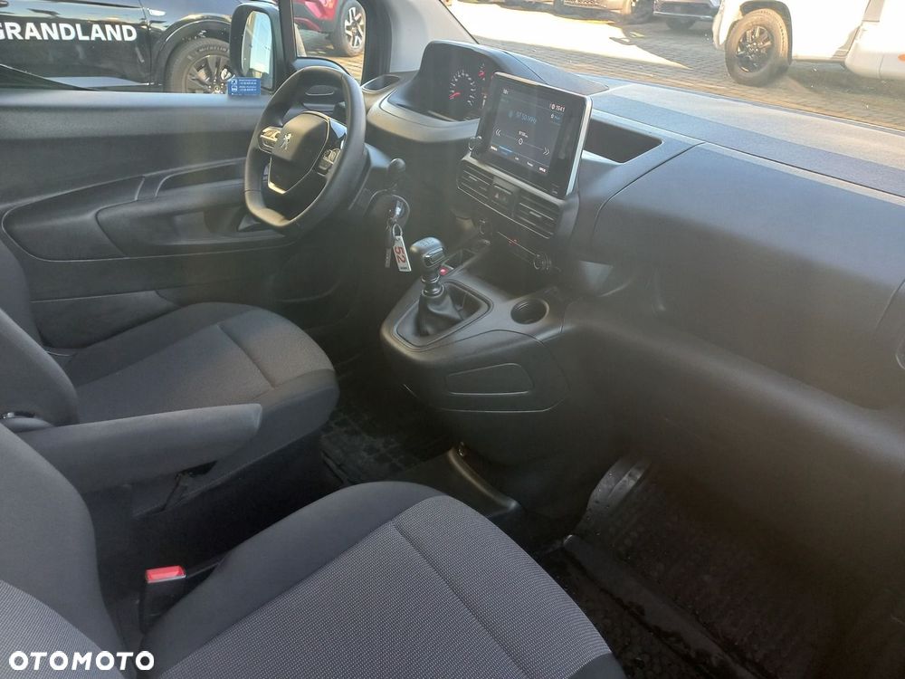 Peugeot Partner - 13