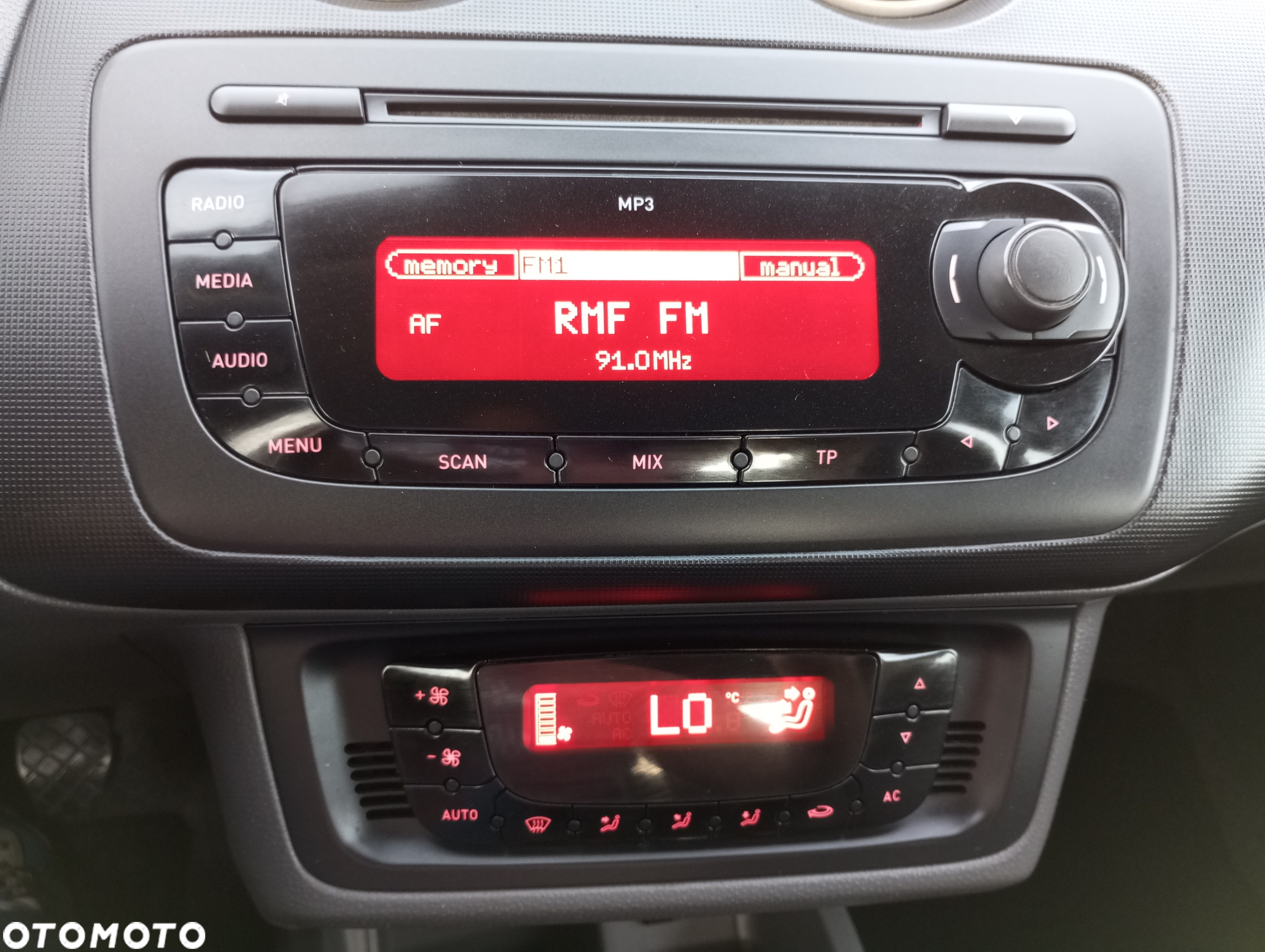Seat Ibiza 1.4 16V Style - 22