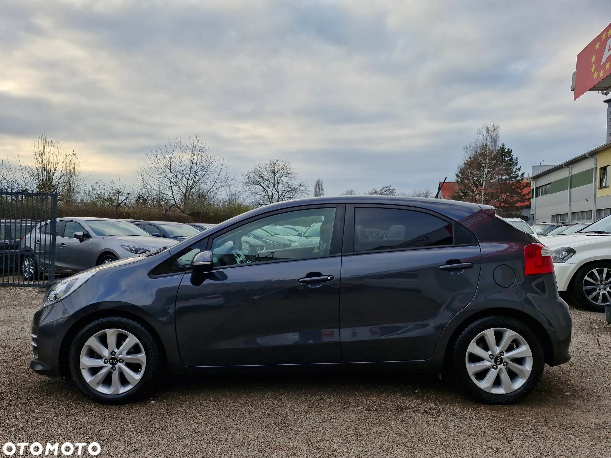 Kia Rio 1.2 XL - 2