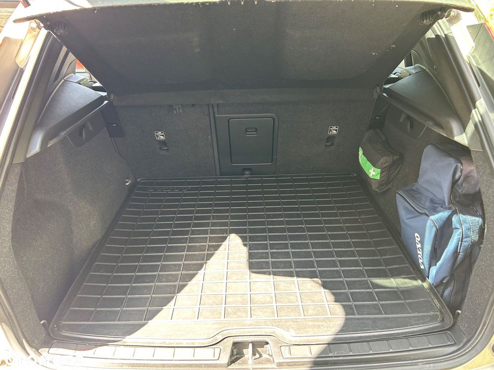 Volvo XC 40 Recharge Plus - 7