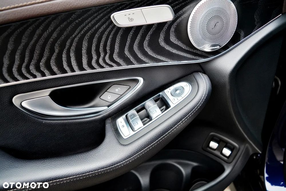 Mercedes-Benz GLC - 31