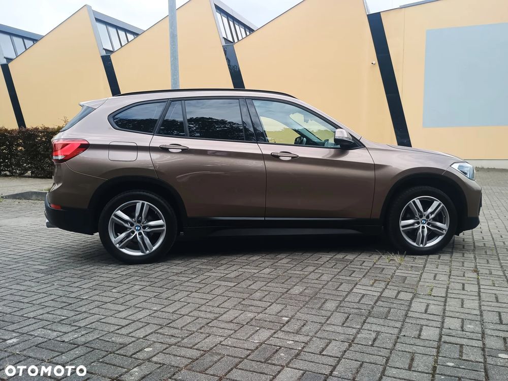 BMW X1 sDrive18d - 7