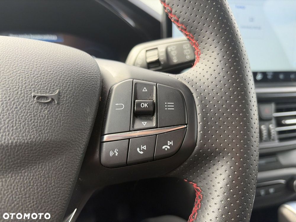 Ford Focus - 24