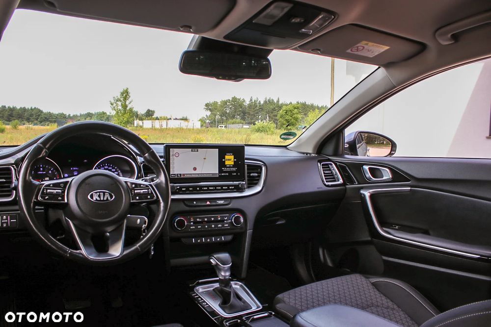 Kia Ceed 1.6 CRDi DCT Platinum Edition - 31