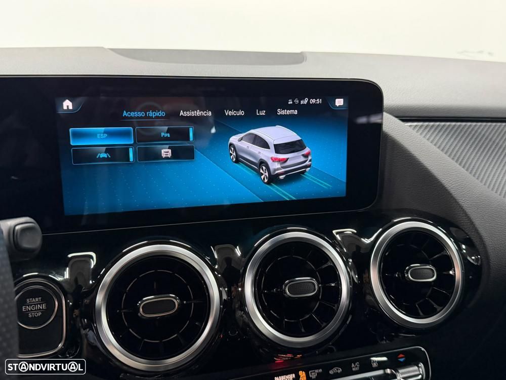 Mercedes-Benz GLA 250 e AMG Line - 24