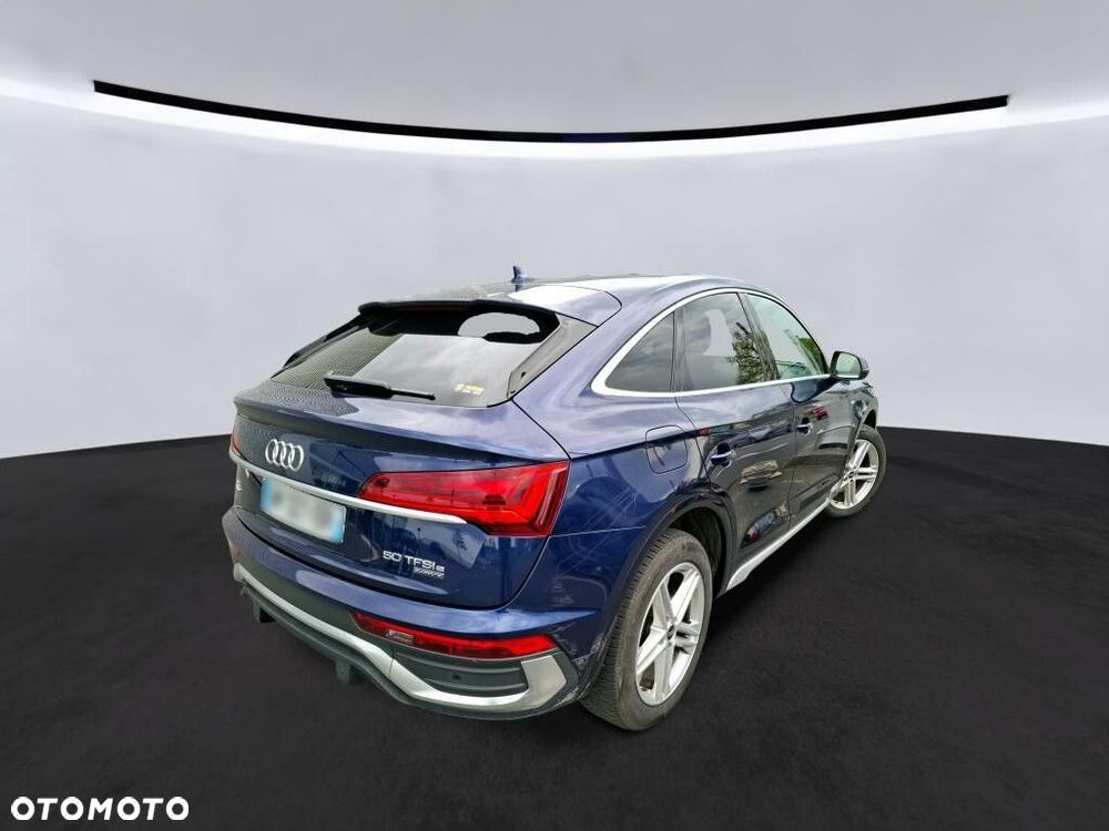 Audi Q5 Sportback - 4