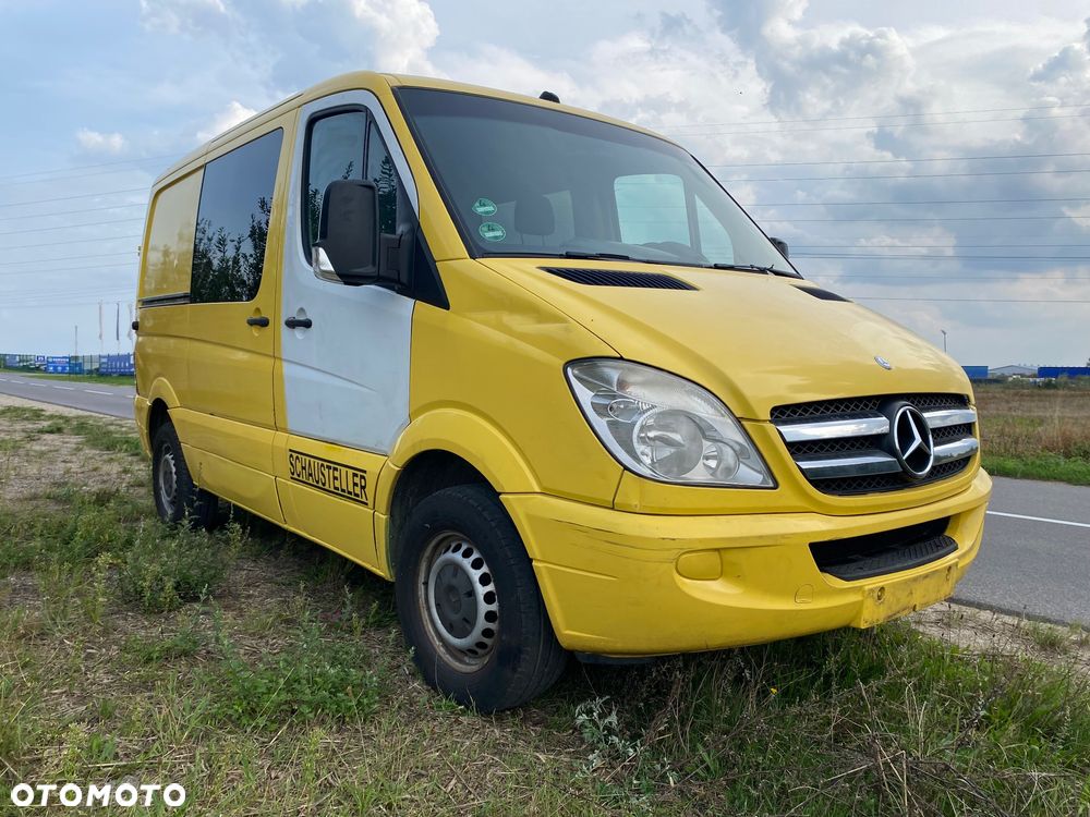 Mercedes-Benz Sprinter - 2