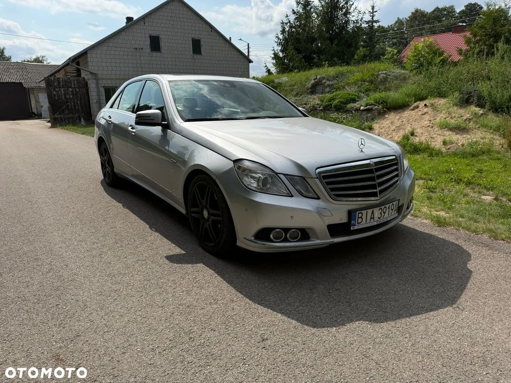 Mercedes-Benz Klasa E 350 CGI BlueEFFICIENCY 7G-TRONIC - 1