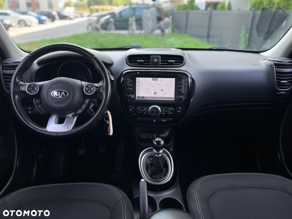 Kia Soul 1.6 CRDI XL - 17