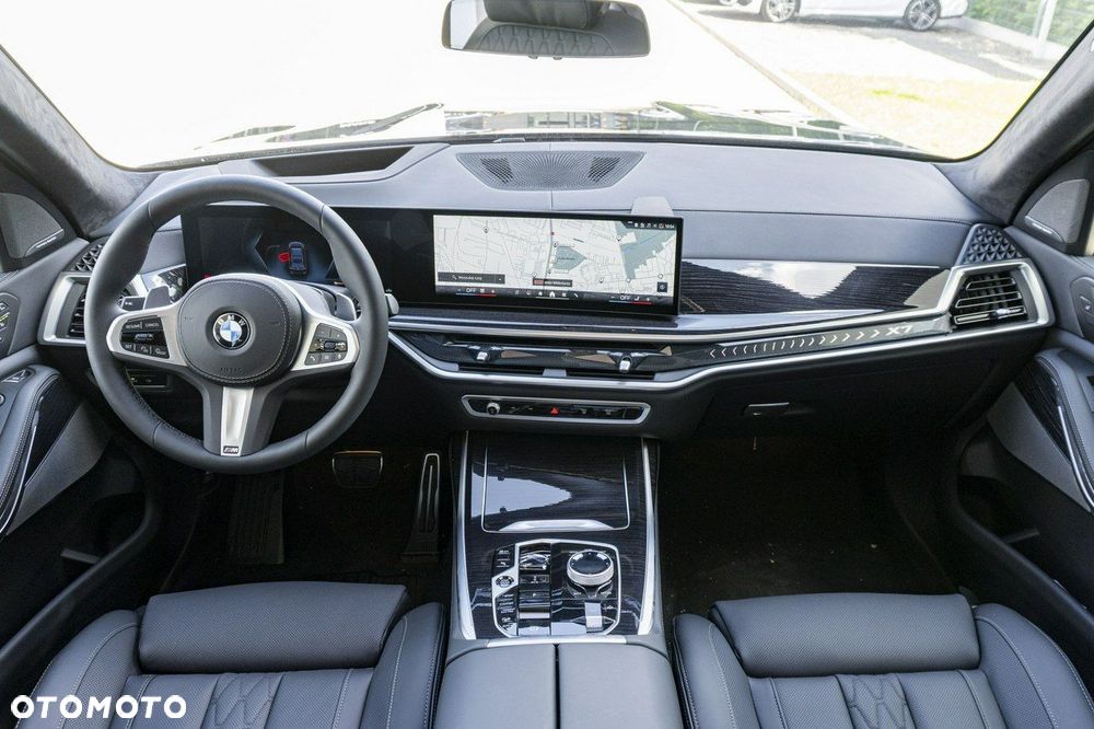 BMW X7 - 14