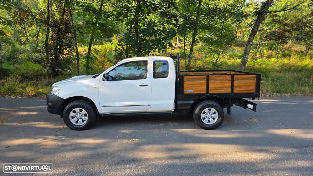 Toyota Hilux 4x4 Extra Cab DPF Comfort - 6