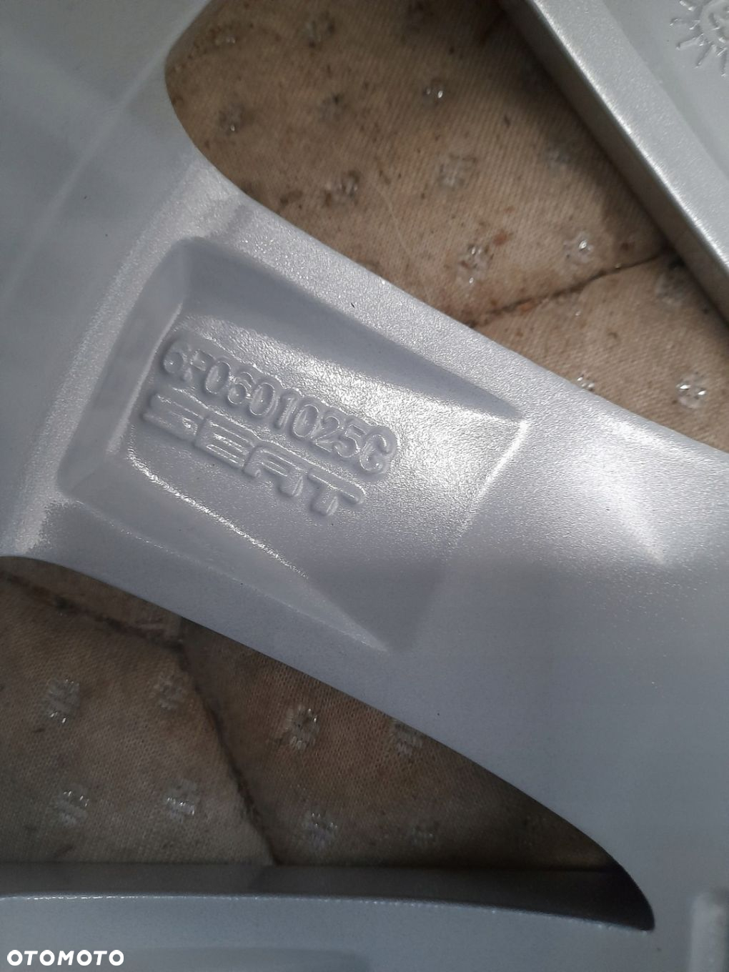Felgi aluminiowe Seat OE 6F0601025G 5.5" x 15" 5x100 ET40 - 10