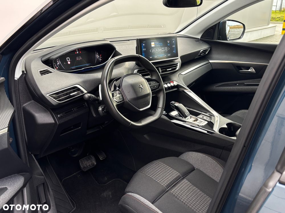 Peugeot 3008 1.2 PureTech GPF Allure S&S EAT8 - 9