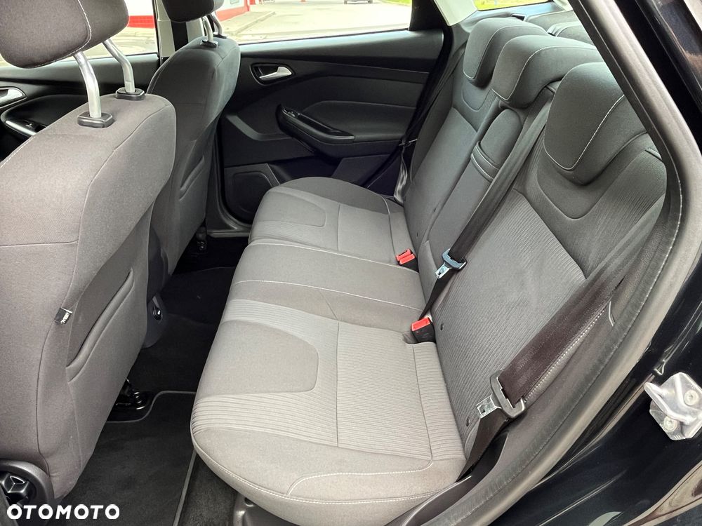 Ford Focus 1.6 EcoBoost Start-Stopp-System Titanium - 26