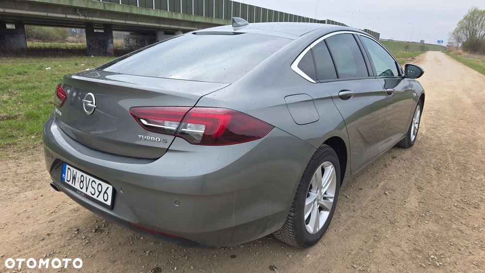 Opel Insignia 2.0 CDTI Ultimate S&S - 3